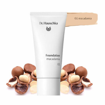 Dr. Hauschka Foundation Macadamia 01