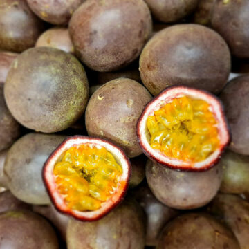 Passion Fruit Maracuja ~ Organic