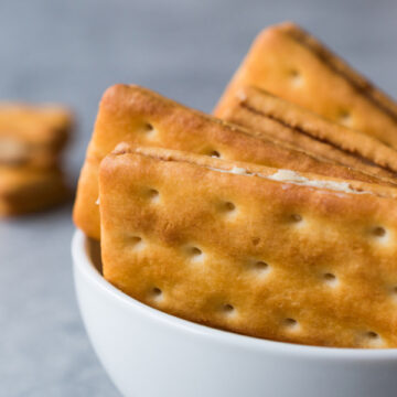 Biscuits, Crackers & Long Life Bread