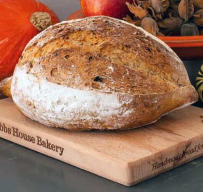 Hobbs House Bakery 6 Seed Malted Loaf Uncut 800g